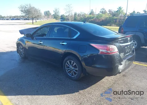 2015 Nissan Altima 2.5 S z USA, uszkodzony, nr VIN 1N4AL3APXFN920258